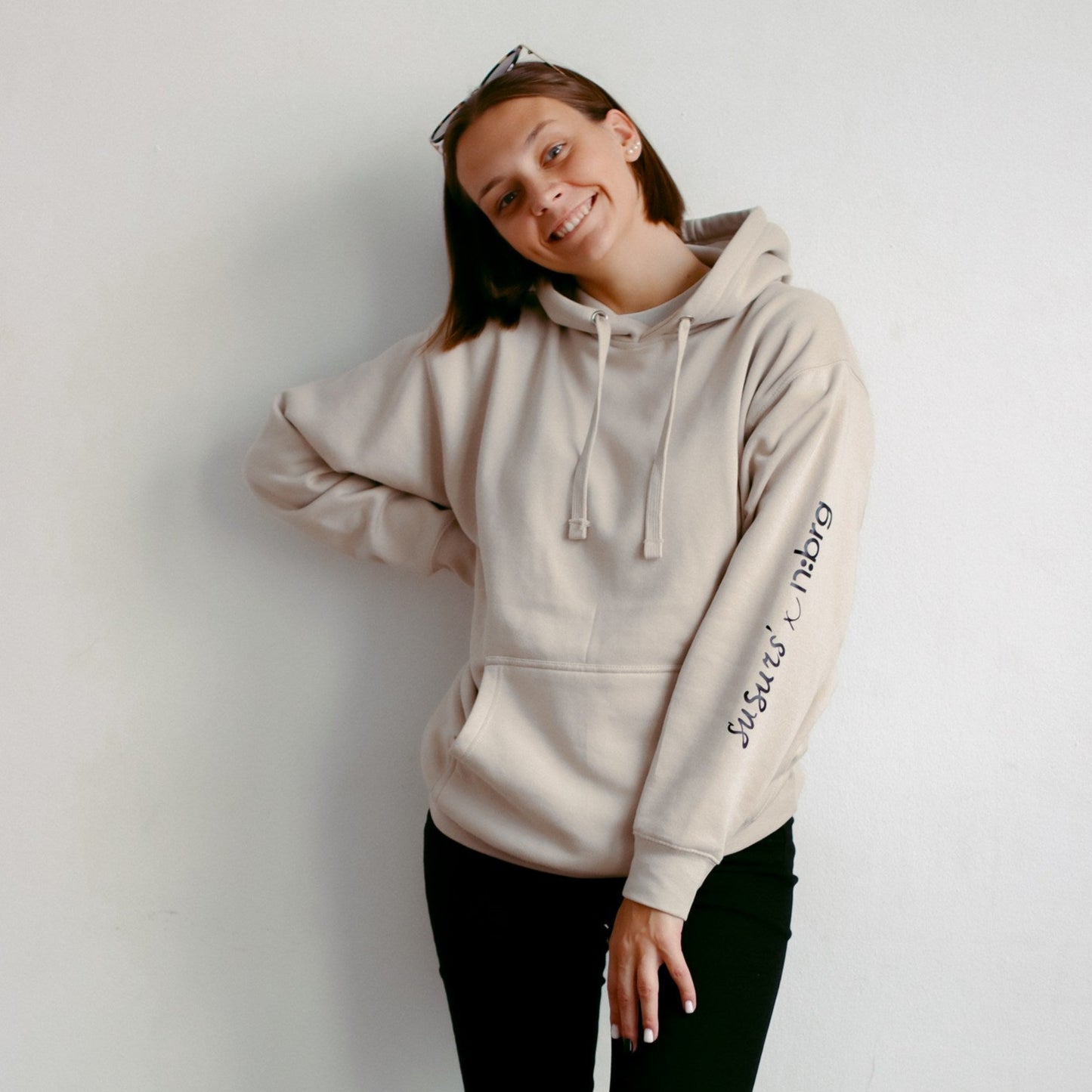 Žirafe | Unisex Premium džemperis ar kapuci